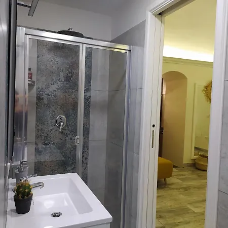 Apartment Plebiscito House - *