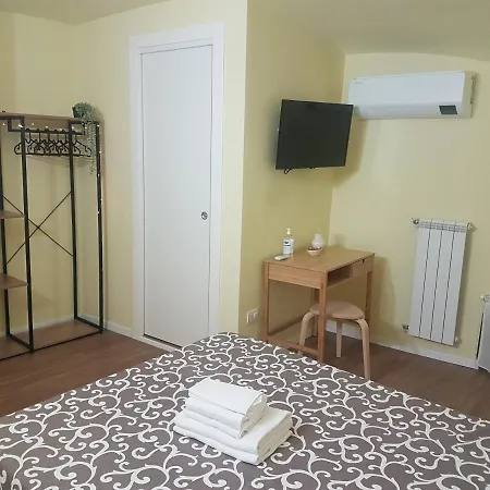Rega House Bed & Breakfast *
