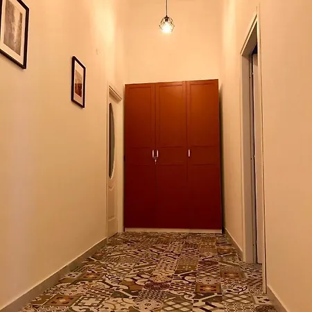 Napolide Bed & Breakfast *