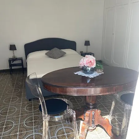 In San Domenico Maggiore 3 Bed & Breakfast *