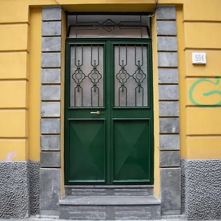 Apartment La Tana Dei Pirati Naples