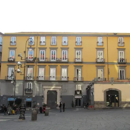 Bed & Breakfast In San Domenico Maggiore 3