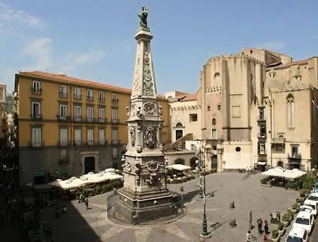 In San Domenico Maggiore 3 Bed & Breakfast *