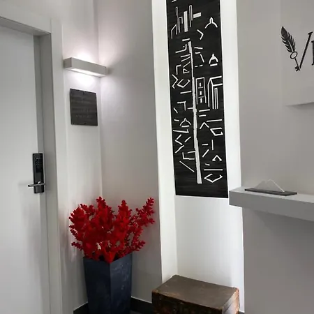 Vesucharme Luxury Couette-café Naples
