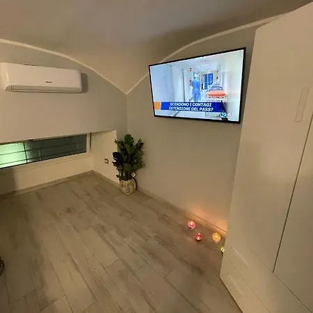 Mary House Spacca Apartment *