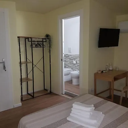 Bed & Breakfast Rega House