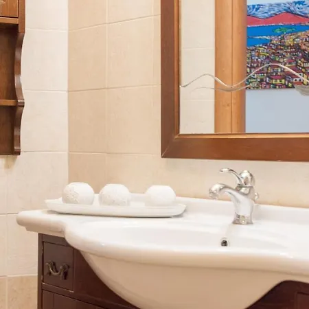 Appartamento (room In Naples) Casetta Decumani Napoli
