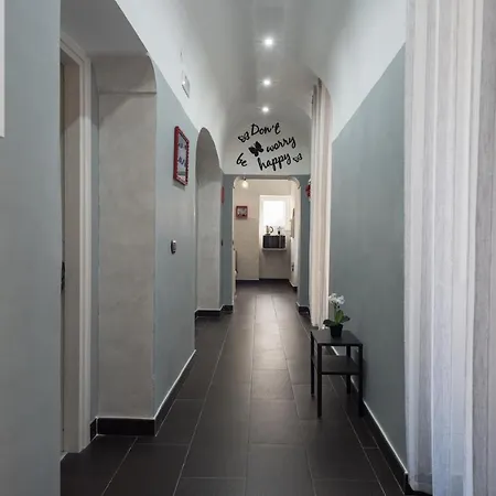 Residenza Beccadelli * Naples