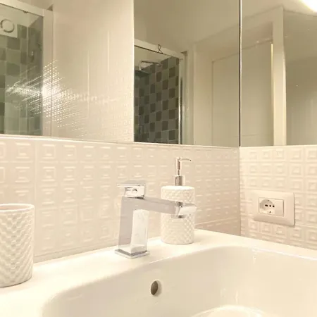 Palm's House Апартаменты Неаполь
