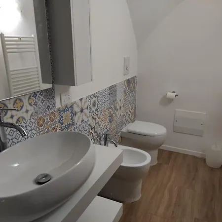 Rega House * Napoli