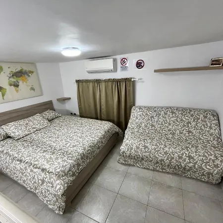 Bed & Breakfast Regy *
