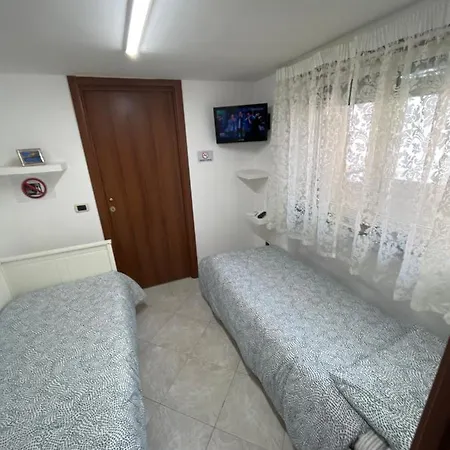 Regy Bed & Breakfast