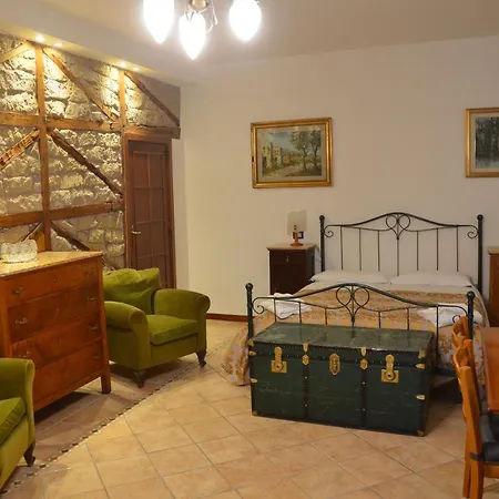 Casa Cesira *