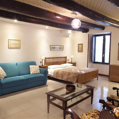 Casa de hóspedes Casa Cesira *