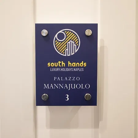 South Hands Luxury Affittacamere Napoli