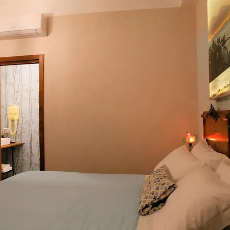 Napolicentrico Bed & Breakfast Naples