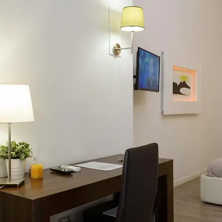 Bed & Breakfast Domus Angioina Napoli