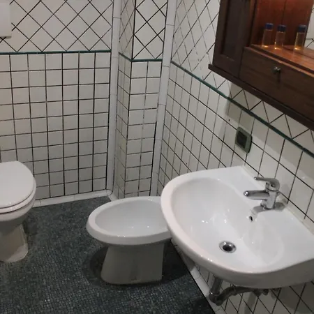 Story Nyaraló