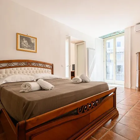 Piazza Portanova Appartement Naples