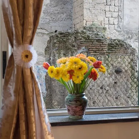 Apartment Centro, A Windows On The Monuments Naples