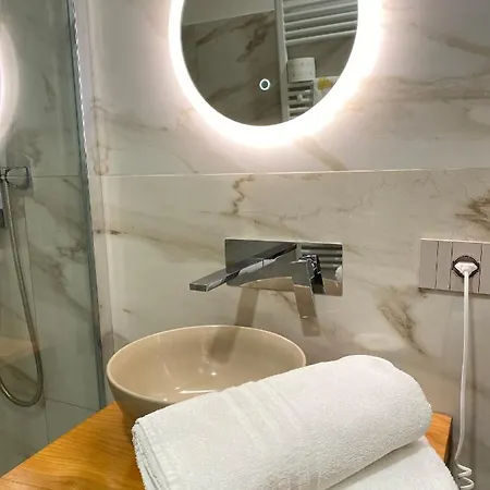 Apartment Laetitia Urban Loft *