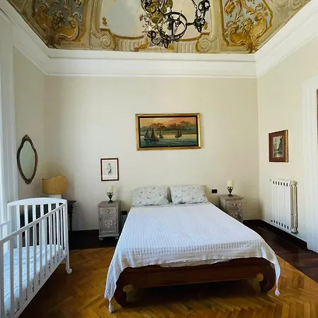 Sul Teatro San Carlo Apartment Naples