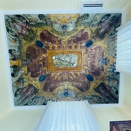 Apartment Sul Teatro San Carlo *