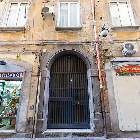 Appartamento Barrio 133 - Double Bedroom In Center By Napoliapartments *
