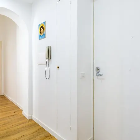 Barrio 133 - Double Bedroom In Center By Napoliapartments *