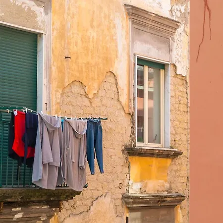 Appartamento Barrio 133 - Double Bedroom In Center By Napoliapartments *