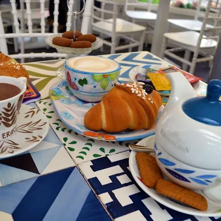 Bed & Breakfast Vanzi Naples