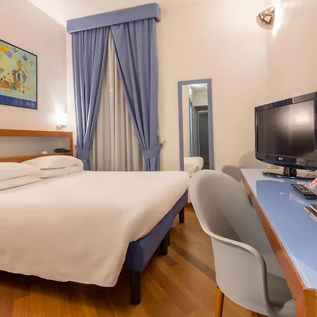 Western Plaza 4*