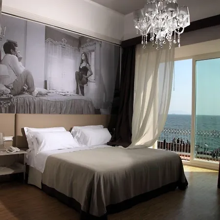 Partenope Relais Neapol