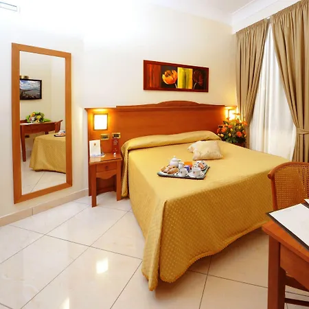 Buono Hotel 3*