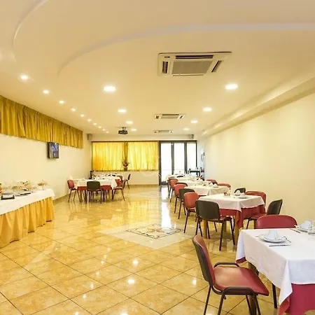 Ranch Palace 4* Neapol