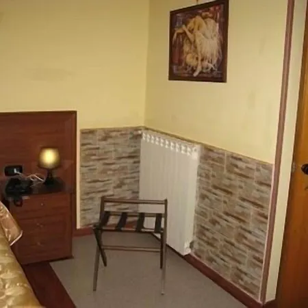 Hotel Iris * Naples