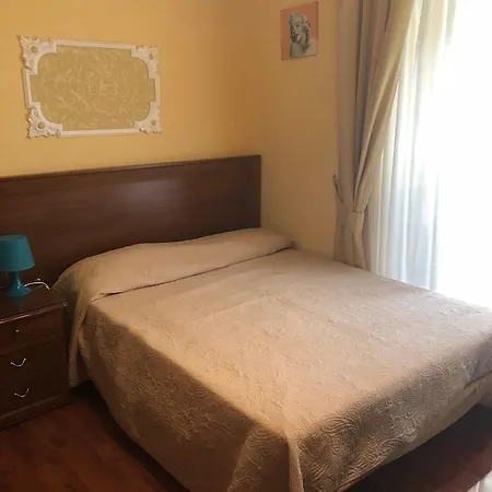 Hotel Iris Hotel