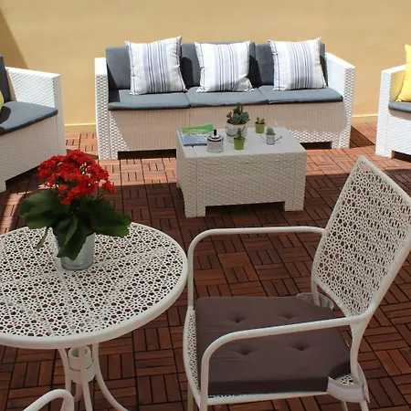 Bed and Breakfast Hotiday Collection - Residenza Scarlatti Νάπολη