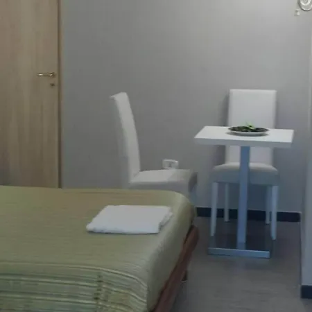 La Dimora Di Nettuno Bed & Breakfast 3*
