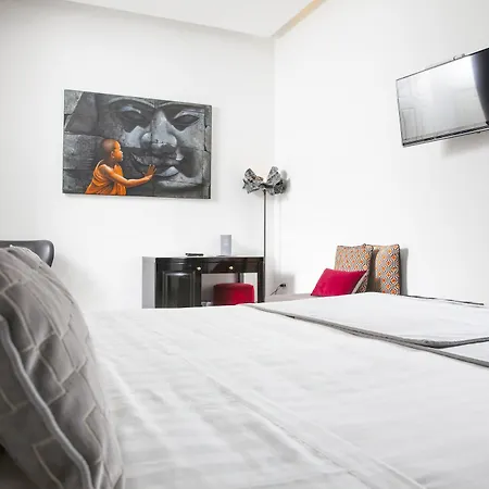 Hotel Boutique Metro 900