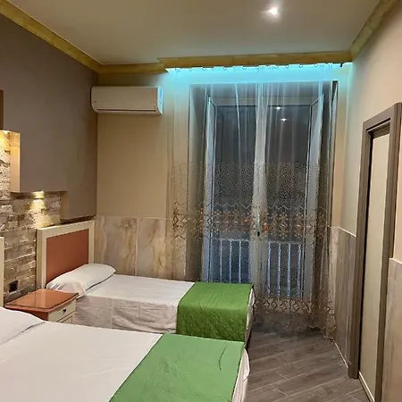 Hotel Iris *
