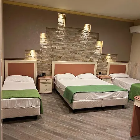 Hotel Iris Hotel