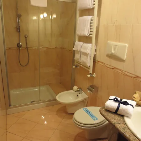 Joyfull 3* Неаполь