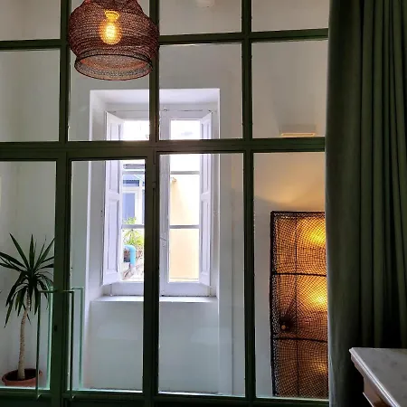 Apartment Charming With Balcony In The Historic Center