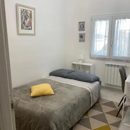 Garden House In Apartment Naples
