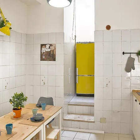 26 Urban Bed & Breakfast