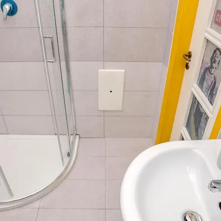 26 Urban Bed & Breakfast 3*