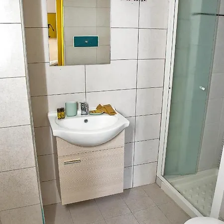 26 Urban Bed & Breakfast