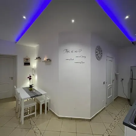 Sweet Bella Apartament Neapol