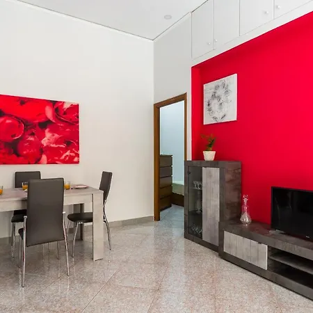 Appartement Virginia At The Station By Wonderful Italy *